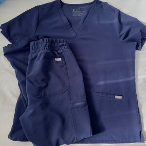 FIGS Navy Blue Scrub Set